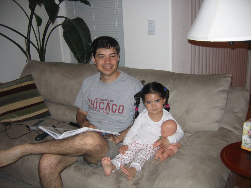 allyanddadonthecouch.jpg