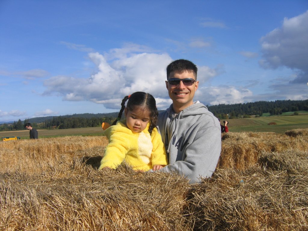 dadandallyinthehay.jpg