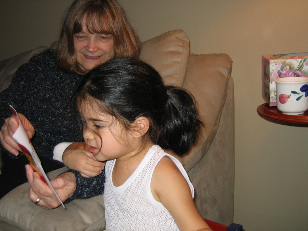 allylearningtoreadwithgrandma.jpg