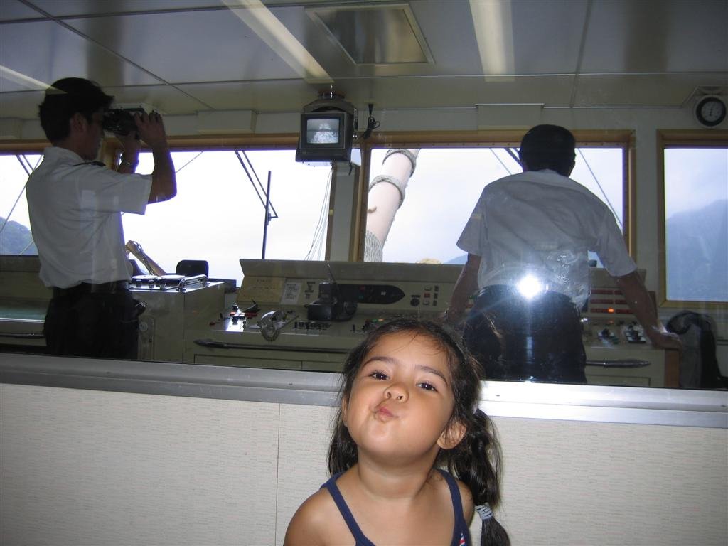 allymakesafaceontheboat.jpg