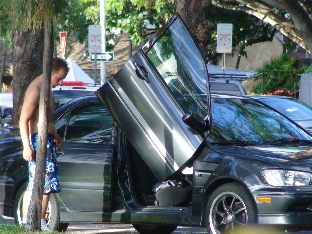 thatsaprettycoolcardoorthisguyhas.jpg