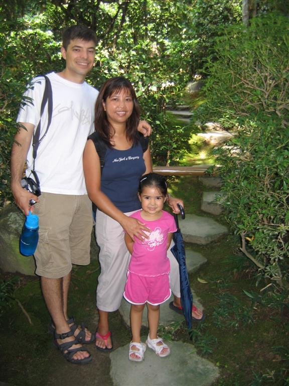 dadhelenandallyinthegreenery.jpg