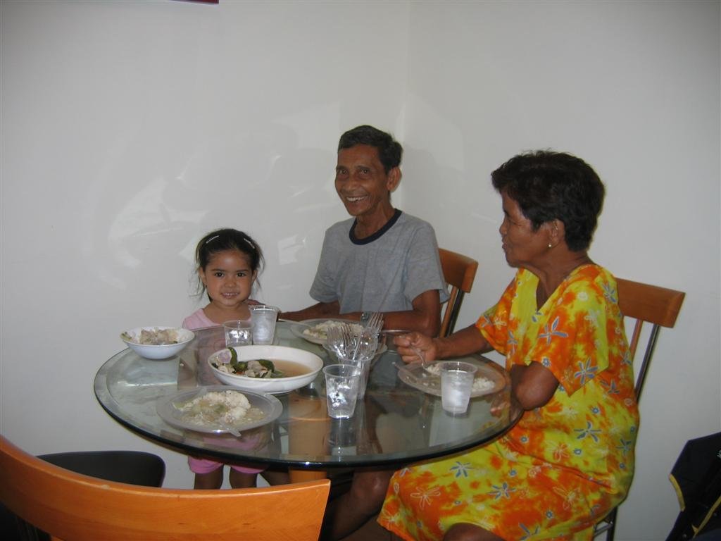 atthedinnertable.jpg
