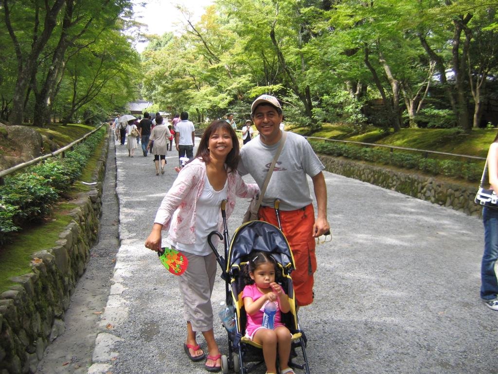 ourfriendhomayounvisitswithusatkinkakuji.jpg
