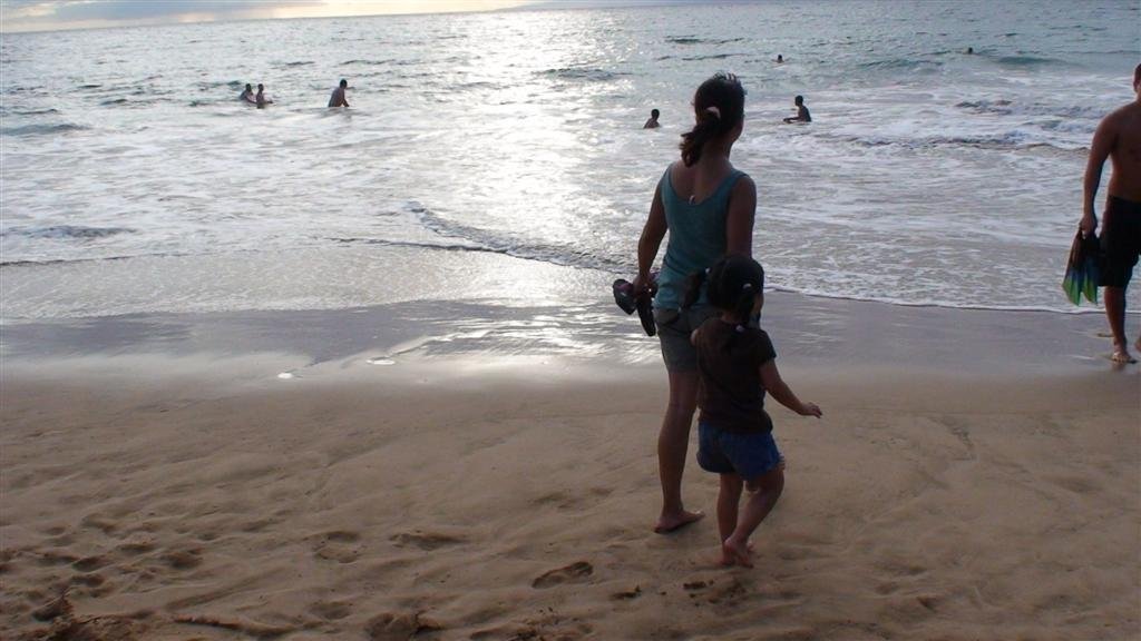 wespendtheeveningatthebeachwecanwalktothisbeachinabout5minutesfromwherewerestaying.jpg