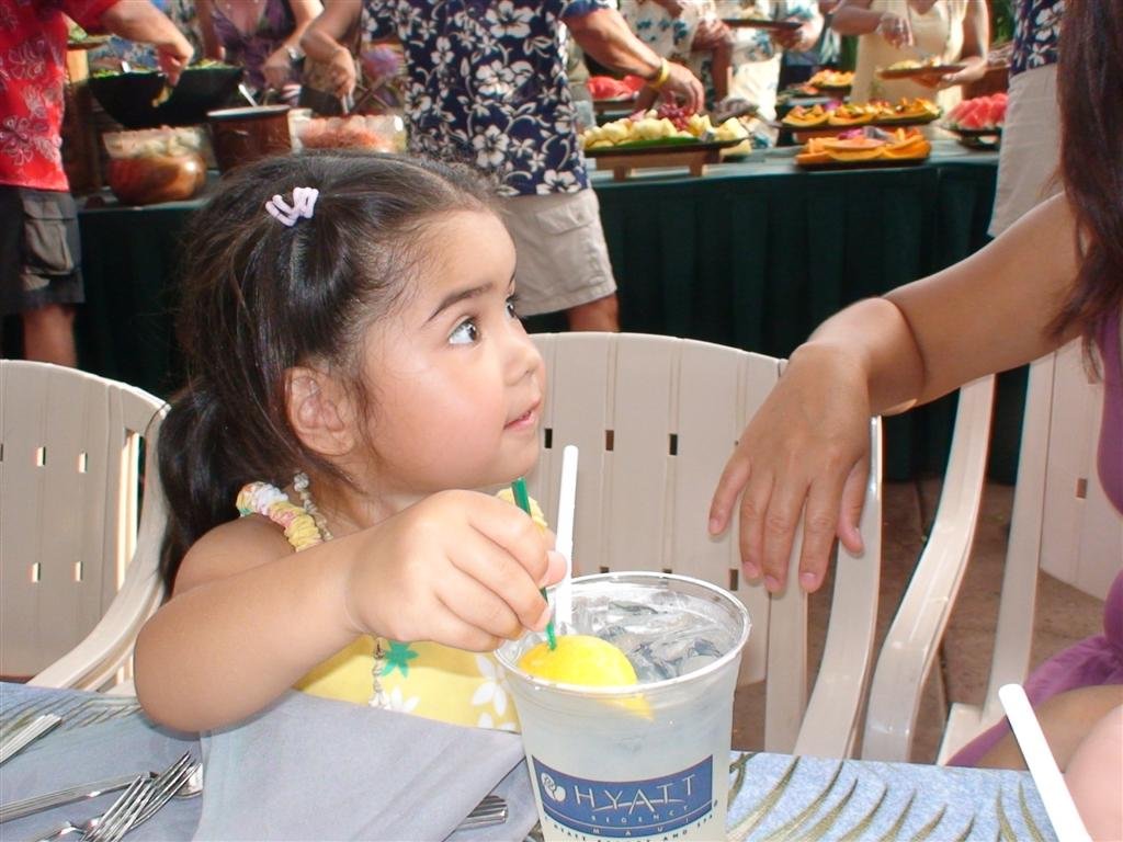 allydrinkslemonadeattheluau.jpg