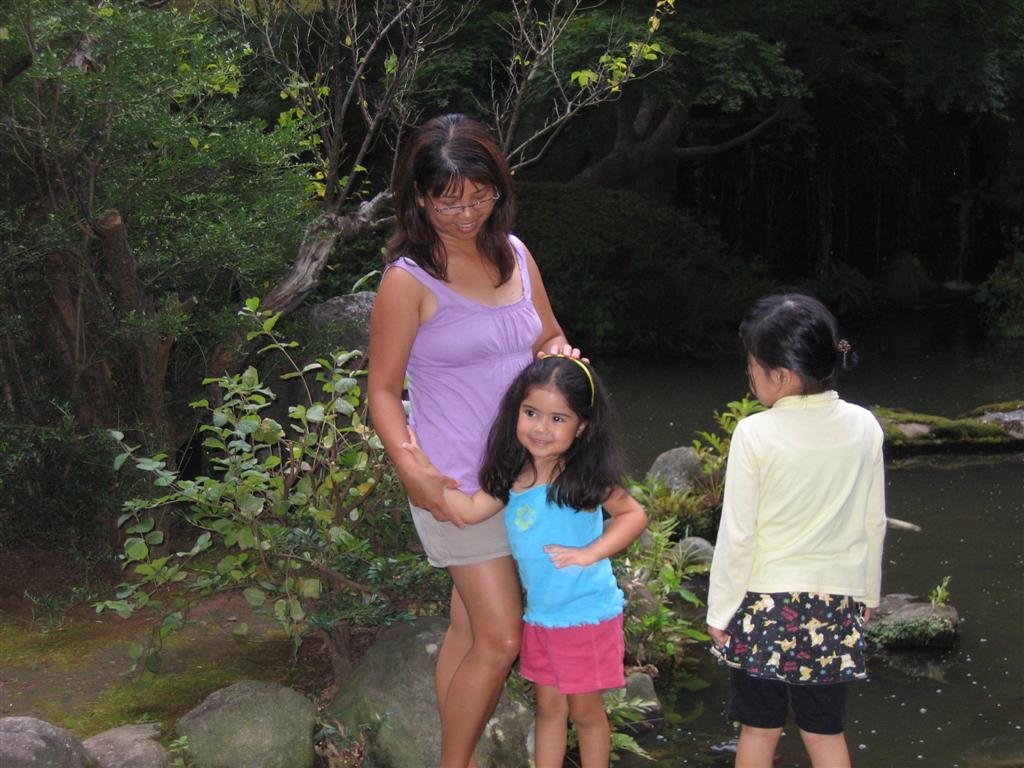 allymeetsajapanesegirlwhoisfiveyearsold.jpg