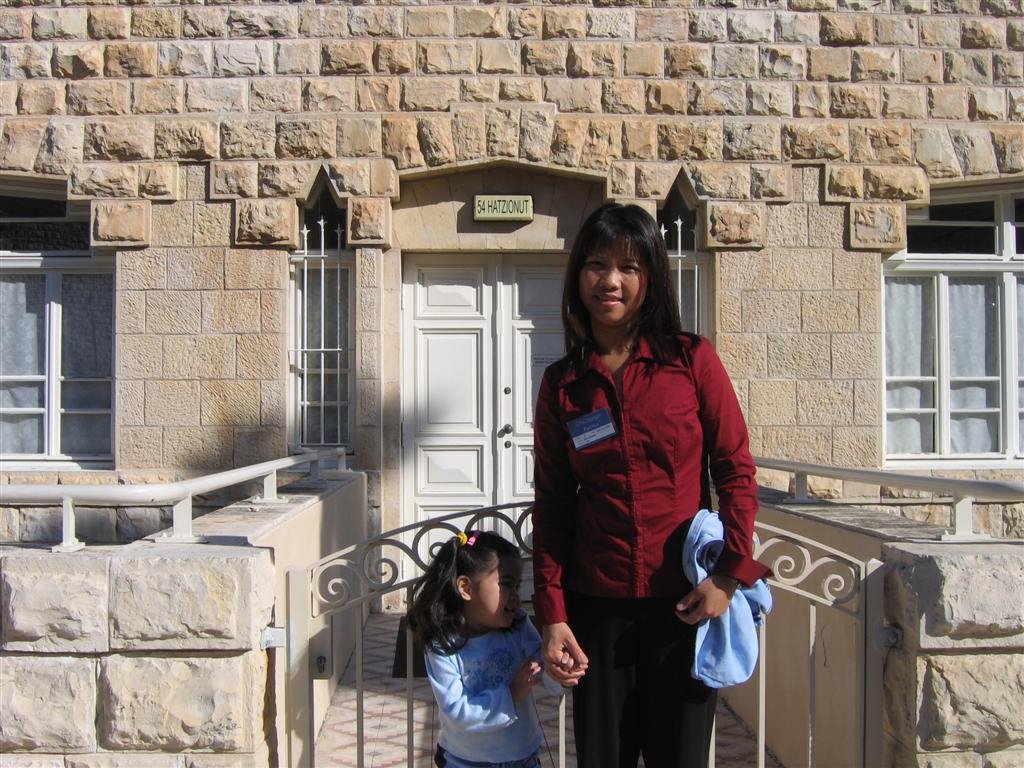momandallystanding.jpg