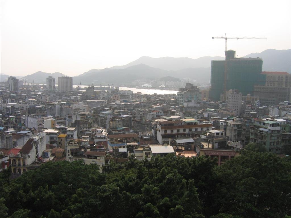 thecitybelow2.jpg